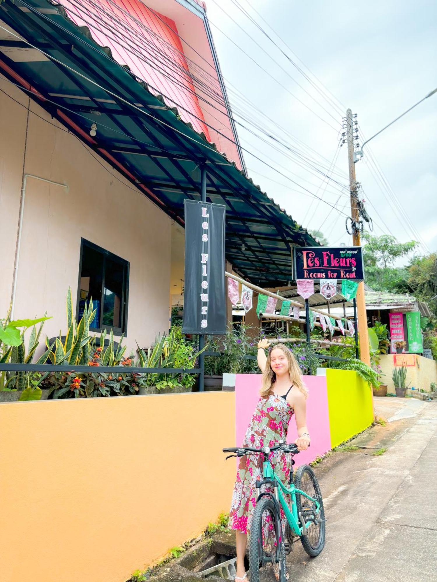 Les Fleurs House Bed and Breakfast Khao Lak Buitenkant foto