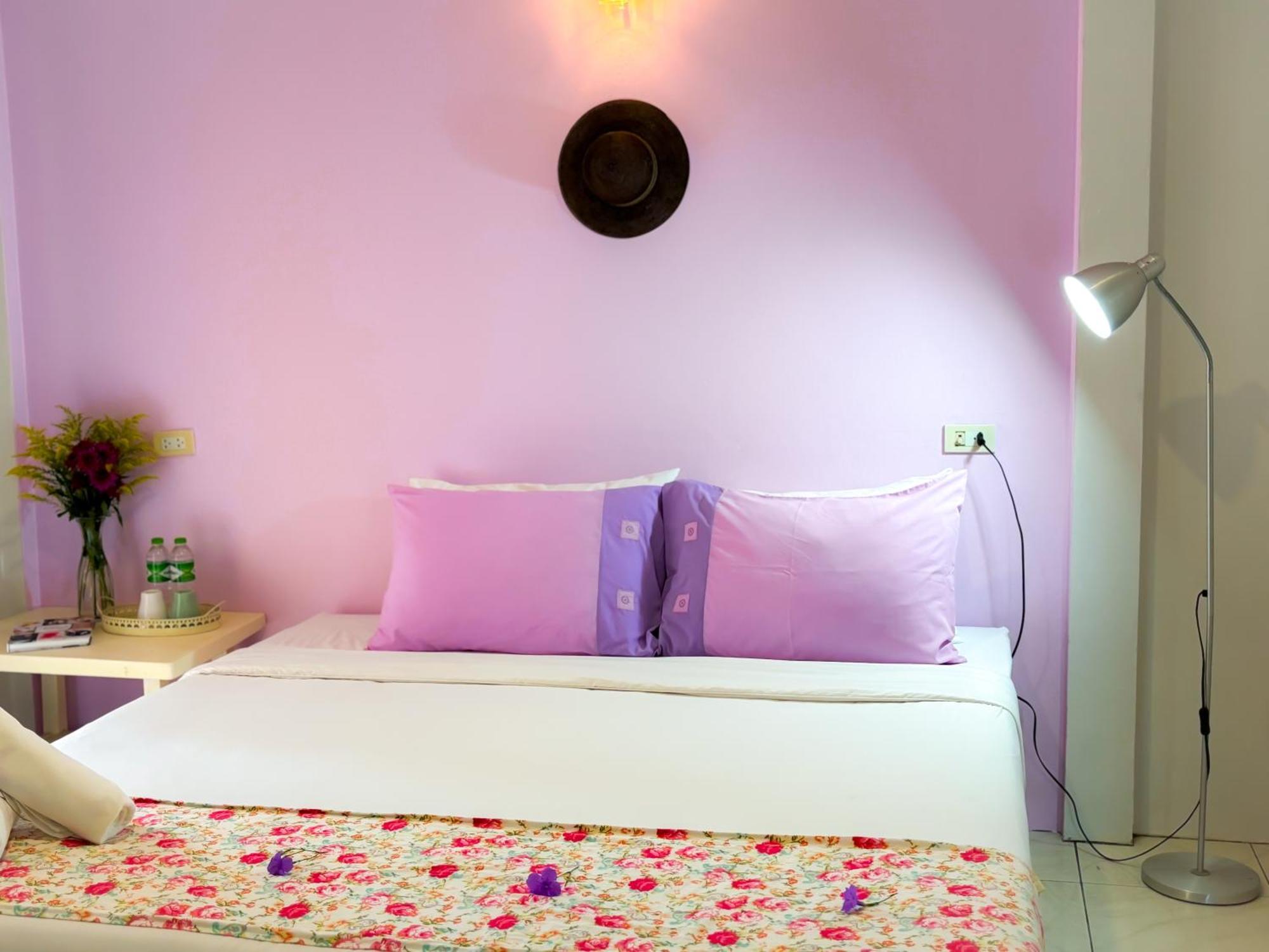 Les Fleurs House Bed and Breakfast Khao Lak Buitenkant foto