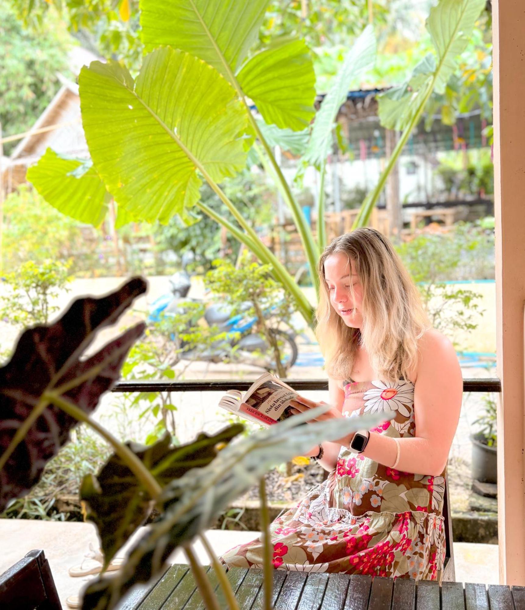 Les Fleurs House Bed and Breakfast Khao Lak Buitenkant foto