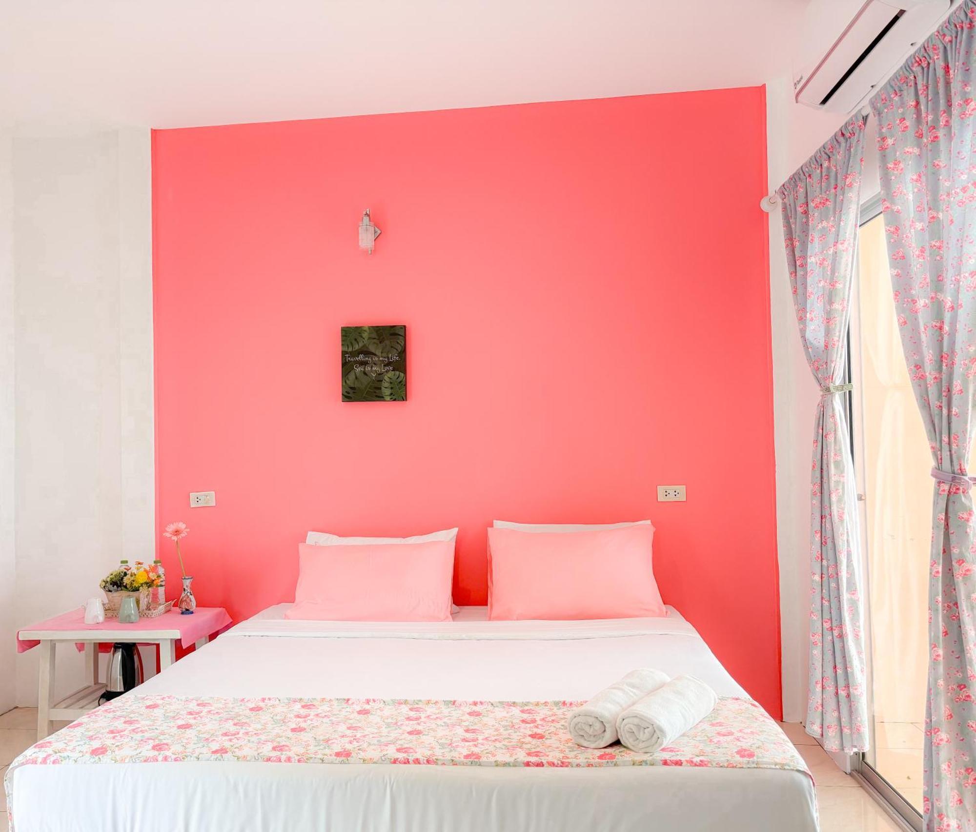 Les Fleurs House Bed and Breakfast Khao Lak Buitenkant foto